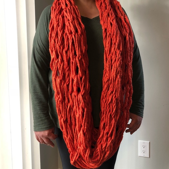 Hand Knitted Scarf - Picture 4 of 6